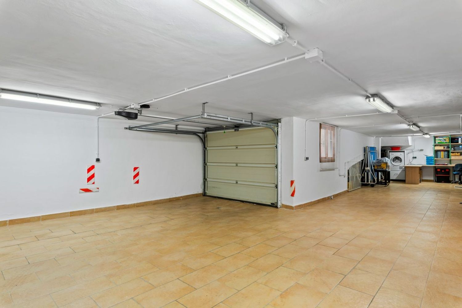 Villa i Guardamar del Segura, Alicante, Spanien 5 sovrum, 377 kvm. Nr. 196309