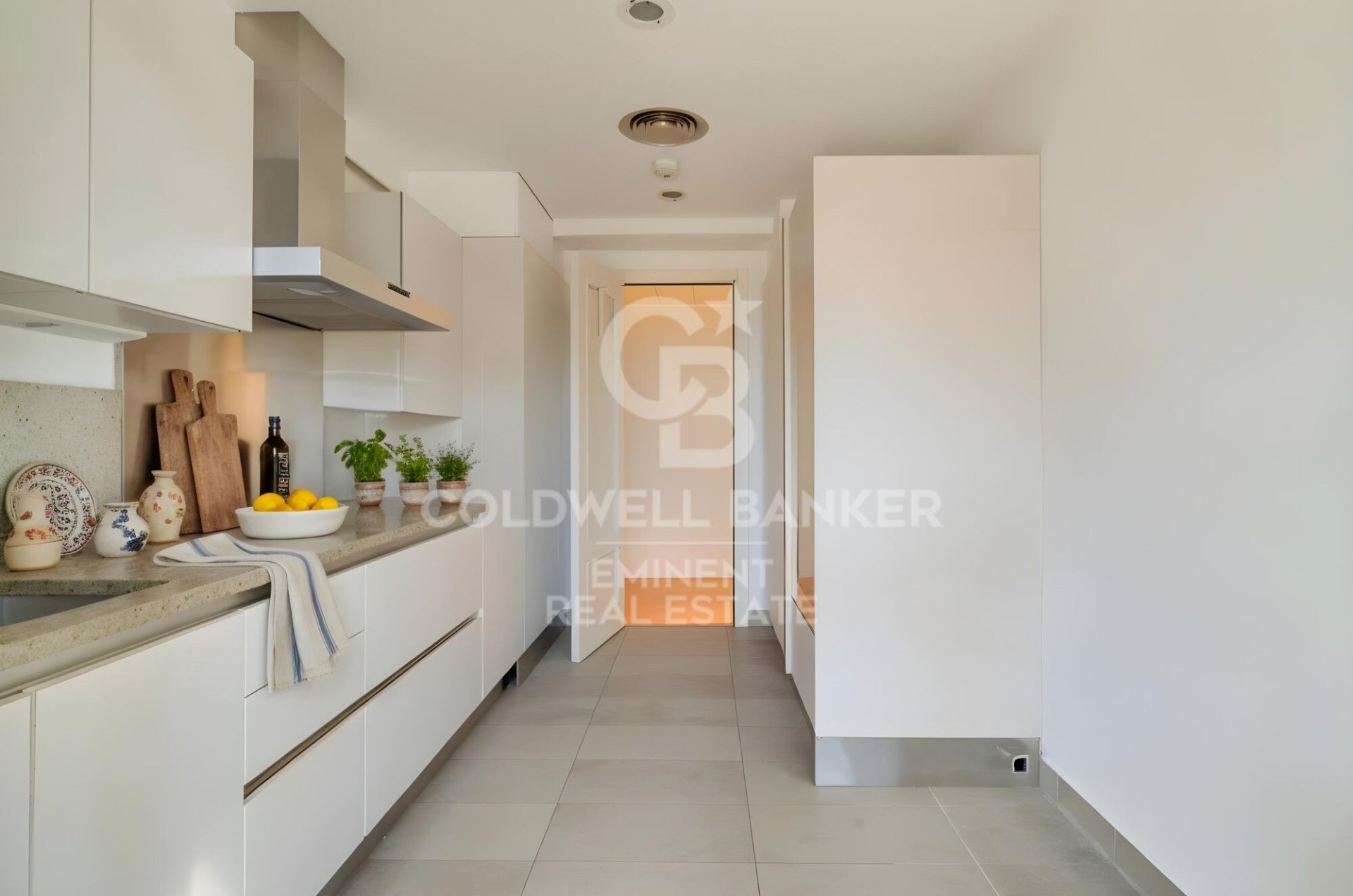 Kattohuoneisto Barcelona, Espanja 3 makuuhuonetta, 205 m2 No. 178625