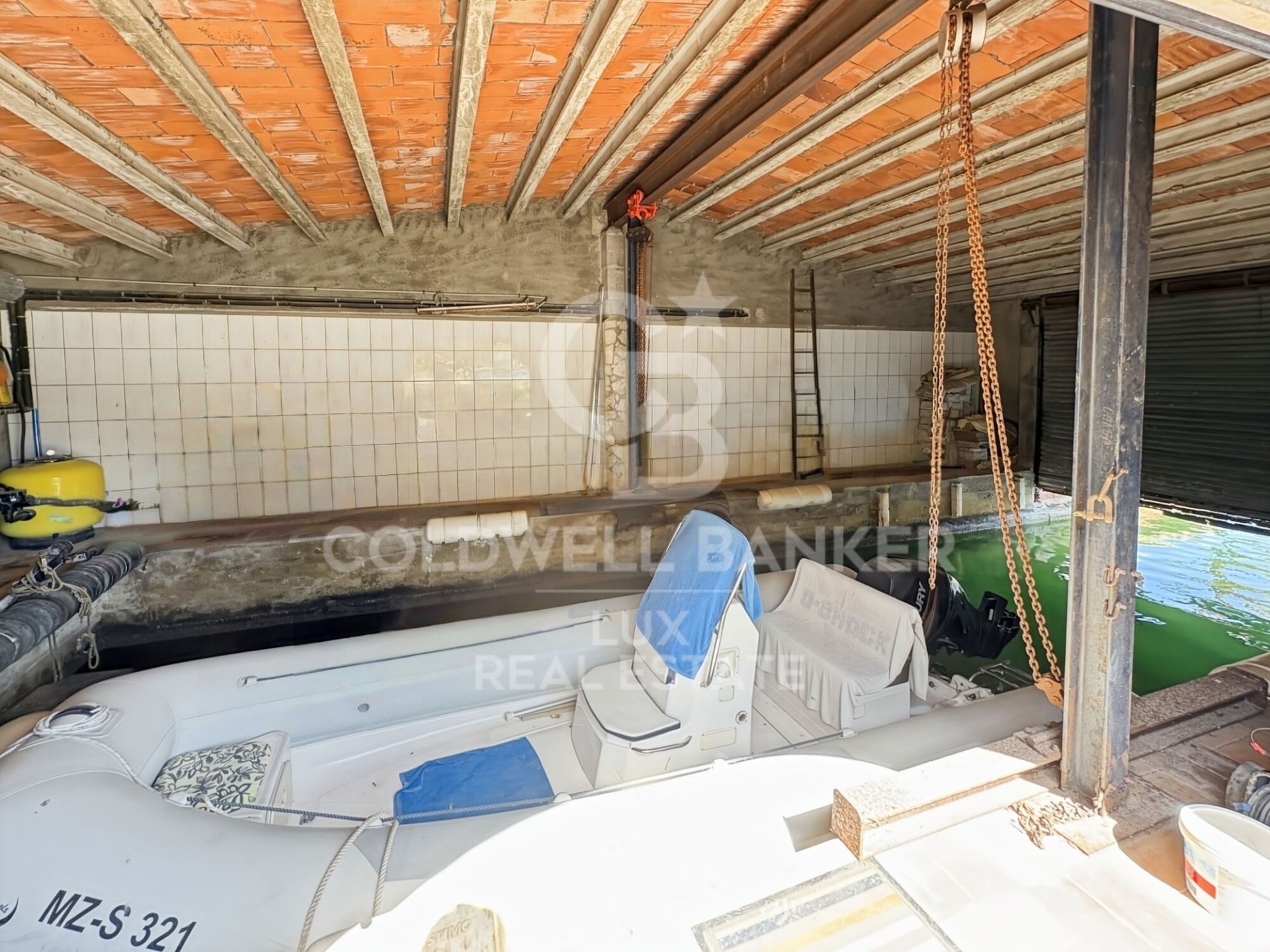 Villa Empuriabrava, Girona, Spānijā 7 istabas, 544 m2 Nr. 178624