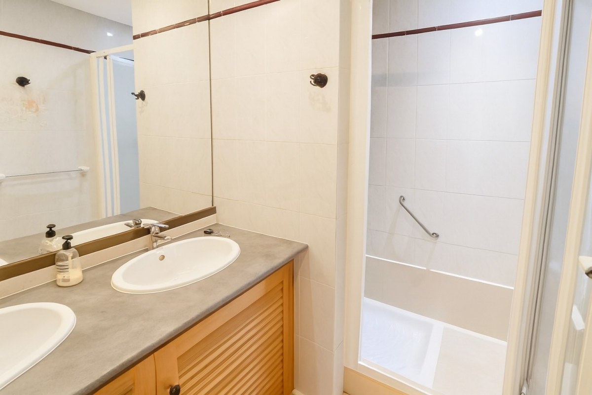 Appartamento a Playa Paraiso, Tenerife, Spagna 2 camere da letto, 74 mq. N° 173843