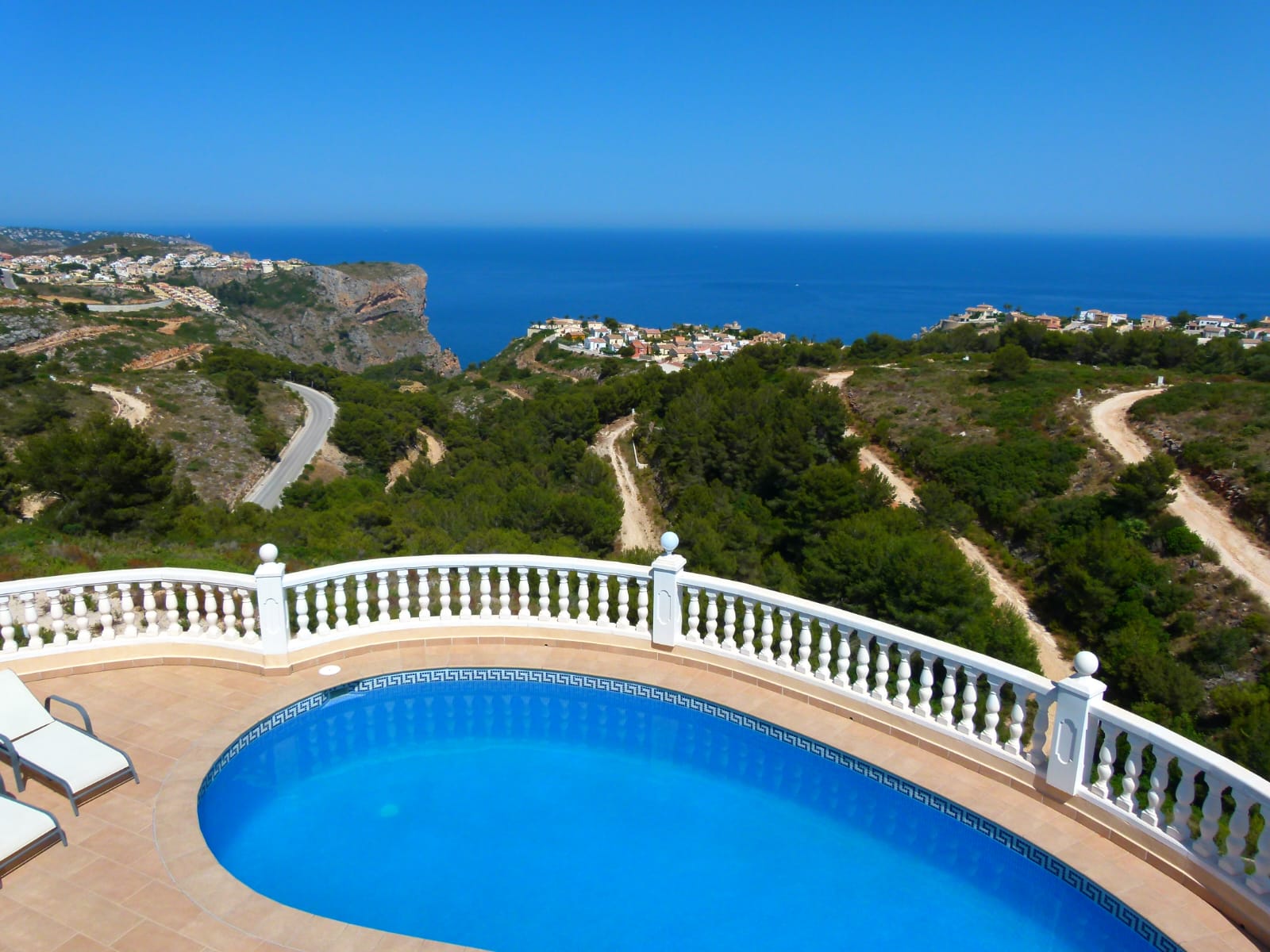 Villa in Benitachell, Alicante, Spain 3 bedrooms, 300 sq.m. No. 133276