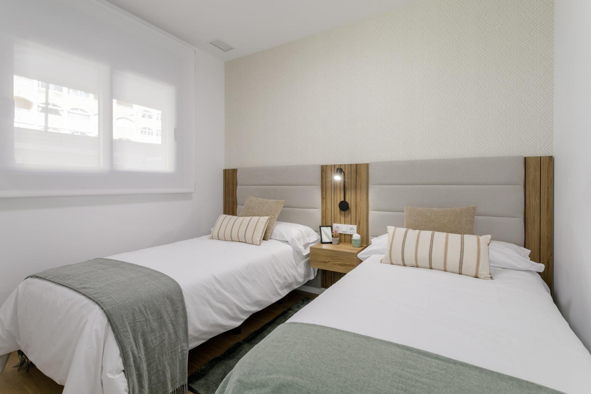 Appartamento a Torrevieja, Alicante, Spagna 2 camere da letto, 65 mq. N° 98327