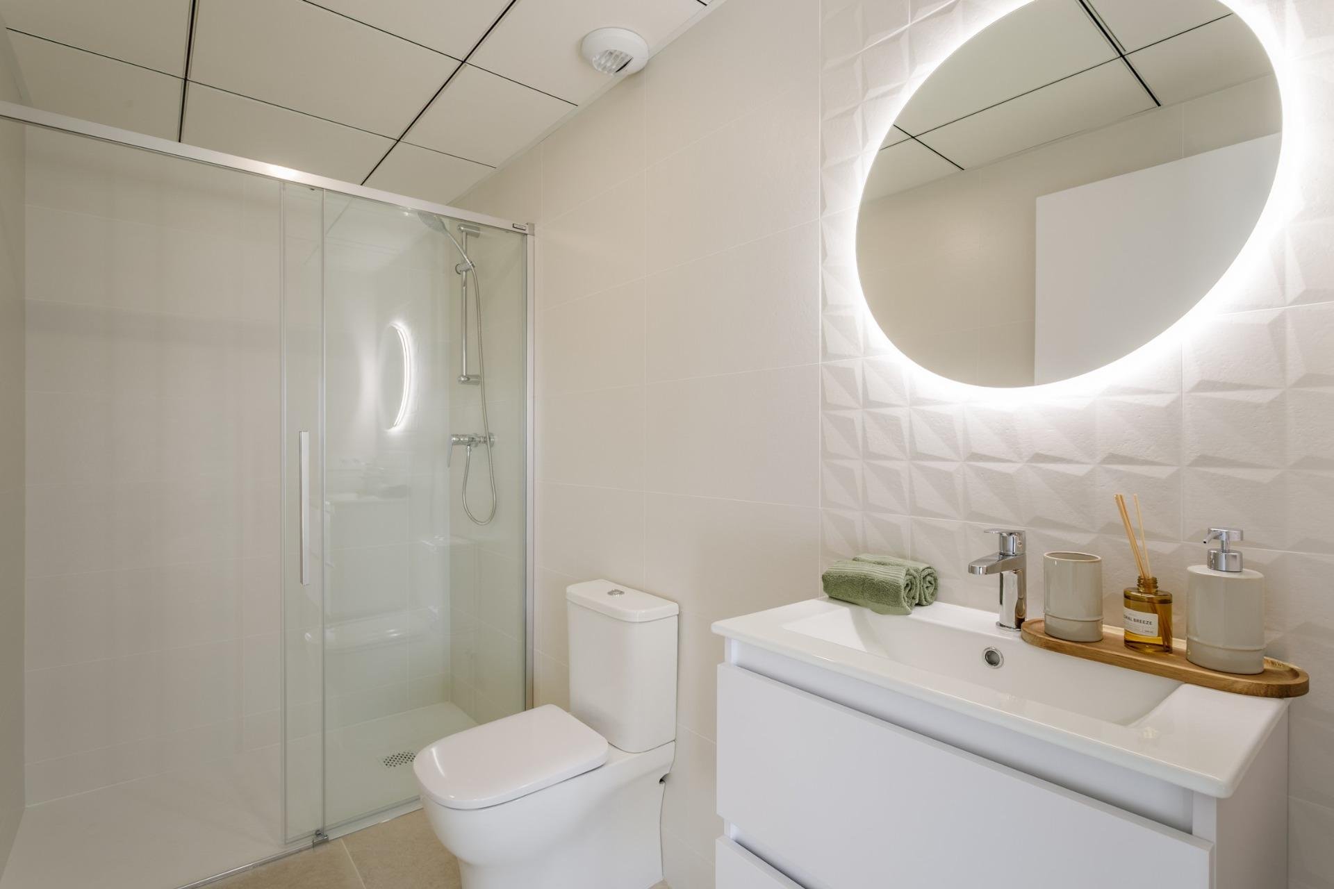 Appartamento a Torrevieja, Alicante, Spagna 2 camere da letto, 65 mq. N° 98327