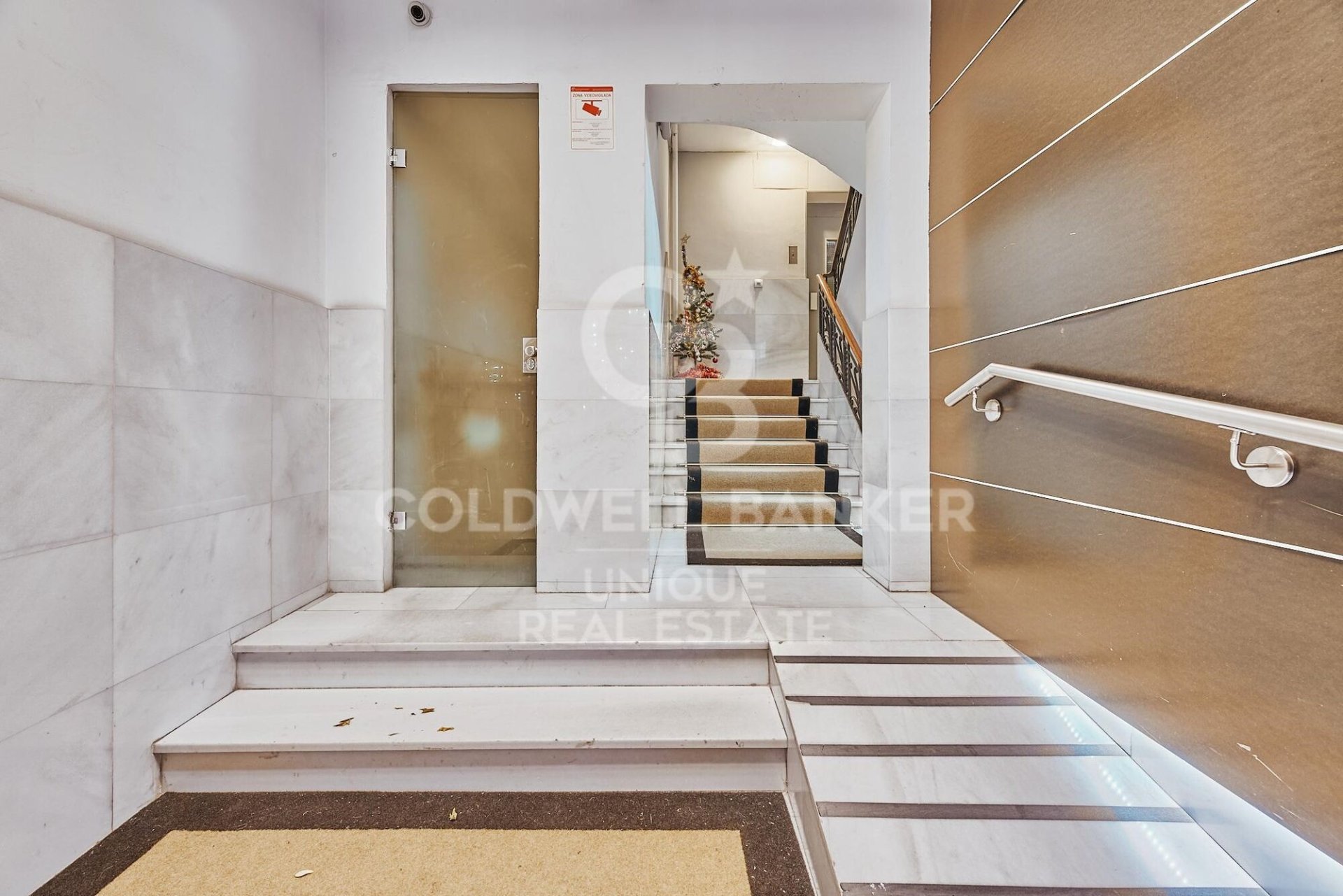 Apartment à Madrid, Espagne 3 chambres, 143 m2 No. 158285