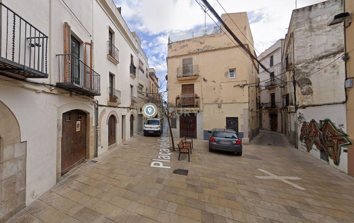 Myymälä Vilanova i la Geltru, Barcelona, Espanja 142 m2 No. 191258