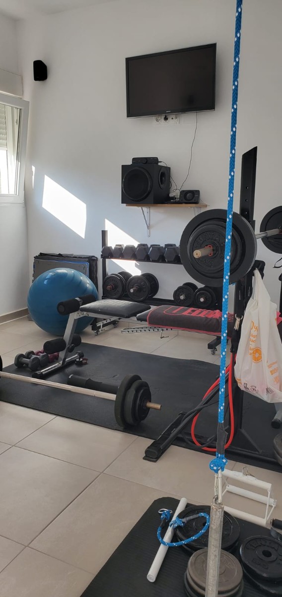 Villa in La Nucia, Alicante, Spain 4 bedrooms, 160 sq.m. No. 196709