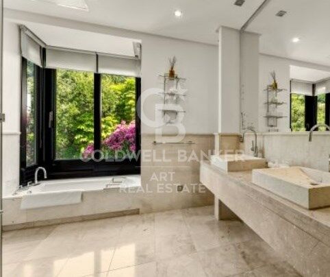 Villa à Benahavis, Malaga, Espagne 6 chambres, 983 m2 No. 157393