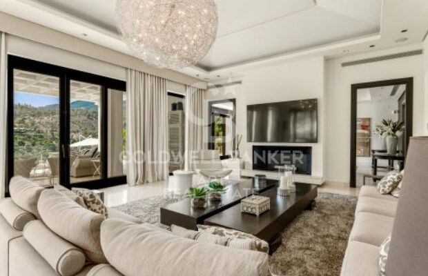 Villa à Benahavis, Malaga, Espagne 6 chambres, 983 m2 No. 157393