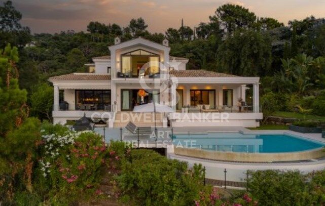 Villa à Benahavis, Malaga, Espagne 6 chambres, 983 m2 No. 157393