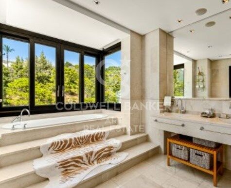 Villa à Benahavis, Malaga, Espagne 6 chambres, 983 m2 No. 157393