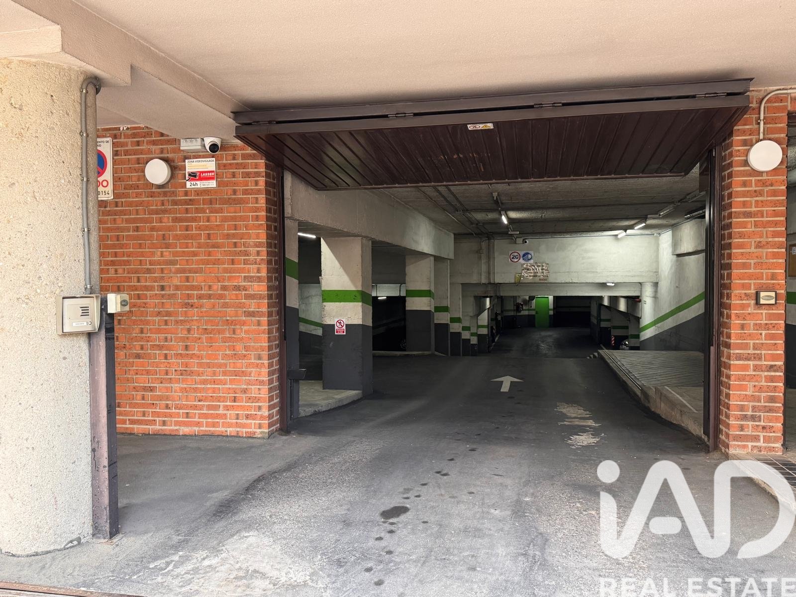 Garage i Madrid, Spanien Nr. 185111
