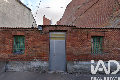 Zemes gabals Valverde de la Virgen, Leon, Spānijā 109 m2 Nr. 185108
