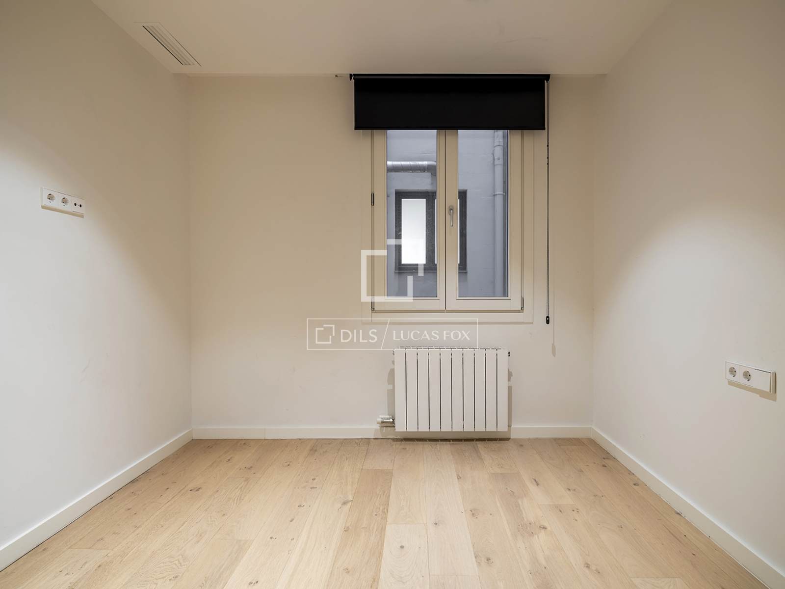 Huoneisto Barcelona, Espanja 3 makuuhuonetta, 137 m2 No. 150271
