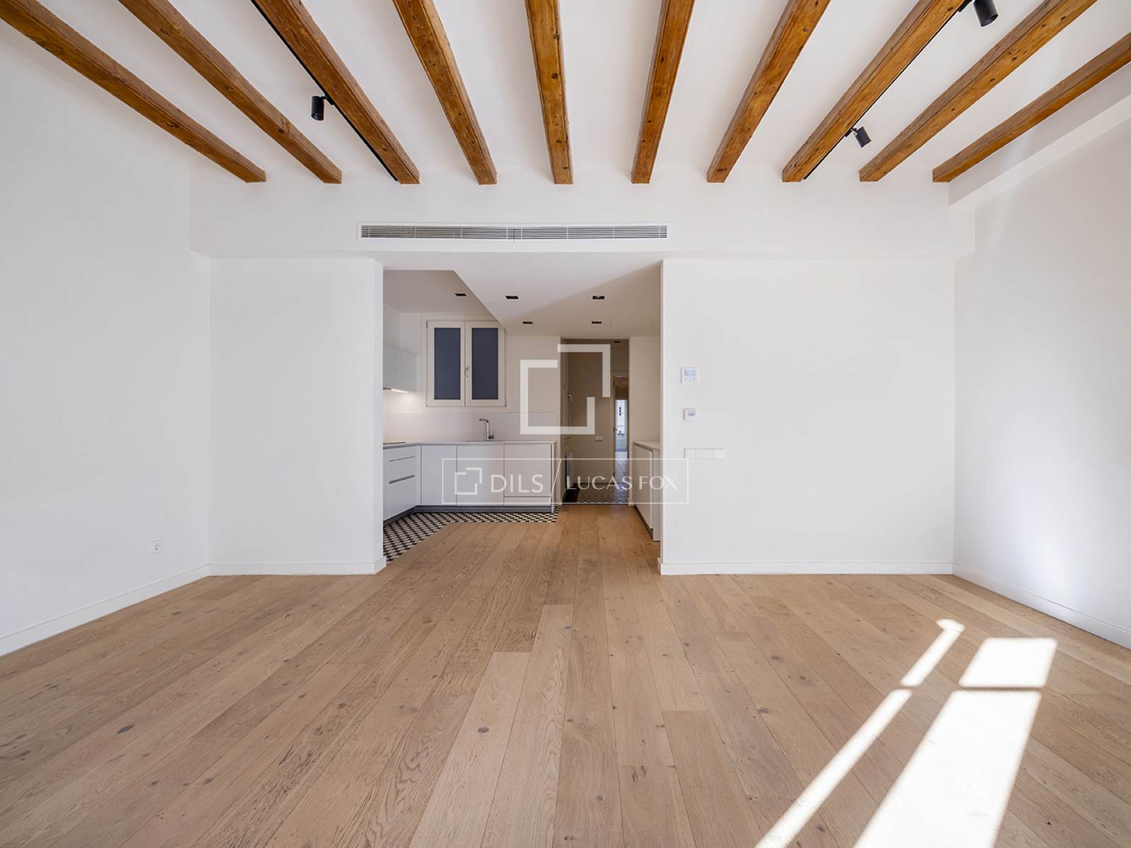 Huoneisto Barcelona, Espanja 3 makuuhuonetta, 137 m2 No. 150271