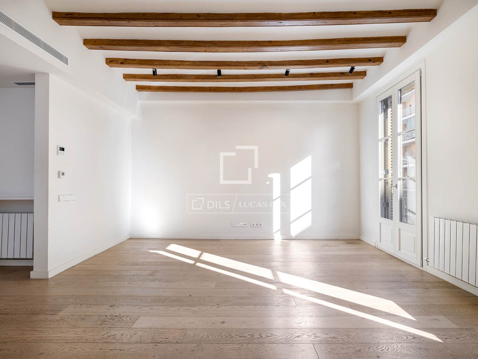 Huoneisto Barcelona, Espanja 3 makuuhuonetta, 137 m2 No. 150271