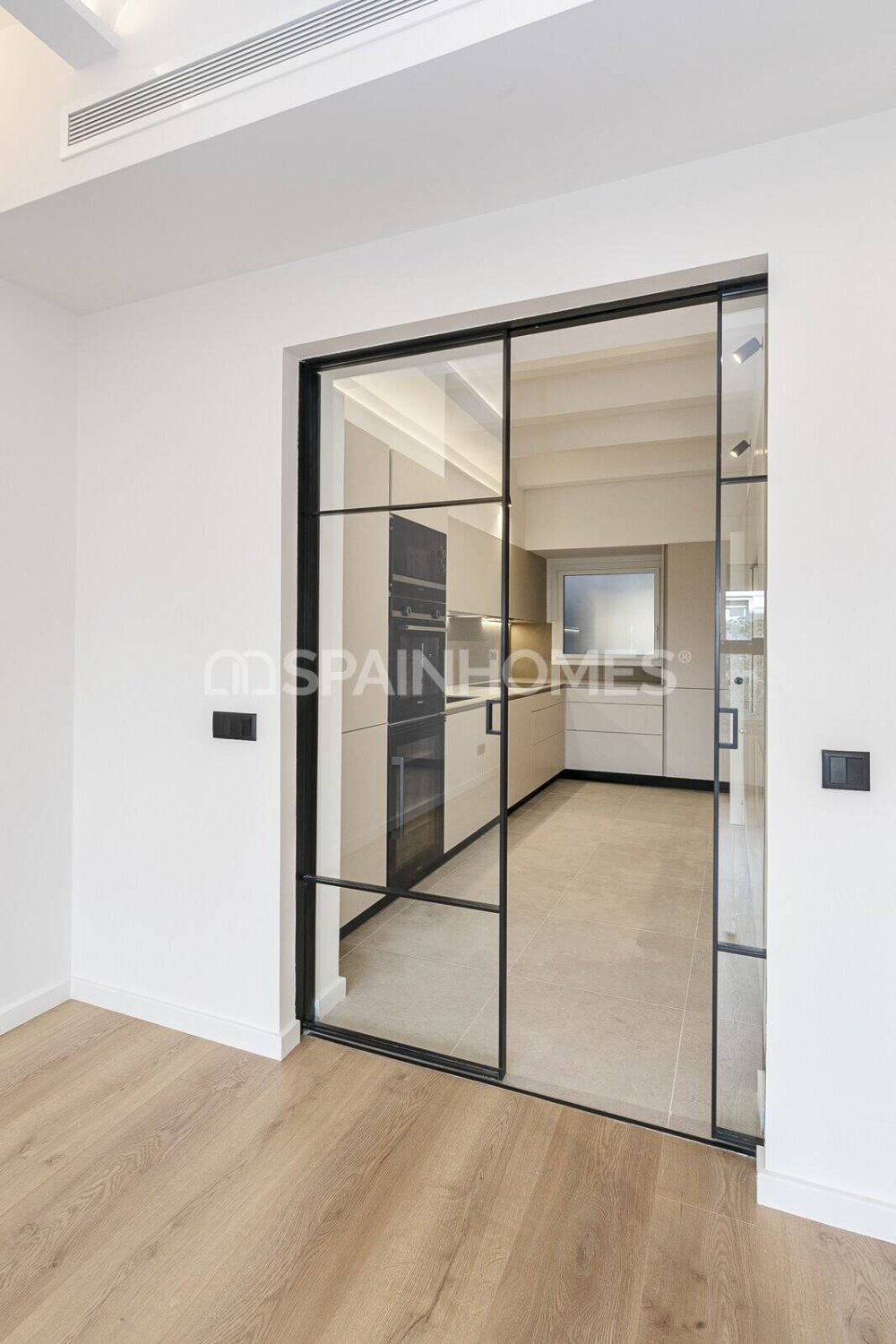 Dzīvoklis Barcelona, Spānijā 3 istabas, 140 m2 Nr. 140537