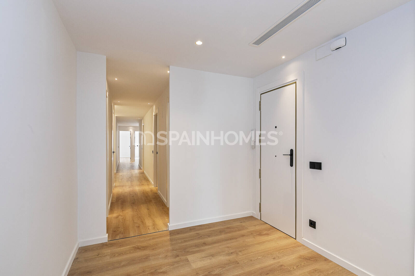 Dzīvoklis Barcelona, Spānijā 3 istabas, 140 m2 Nr. 140537