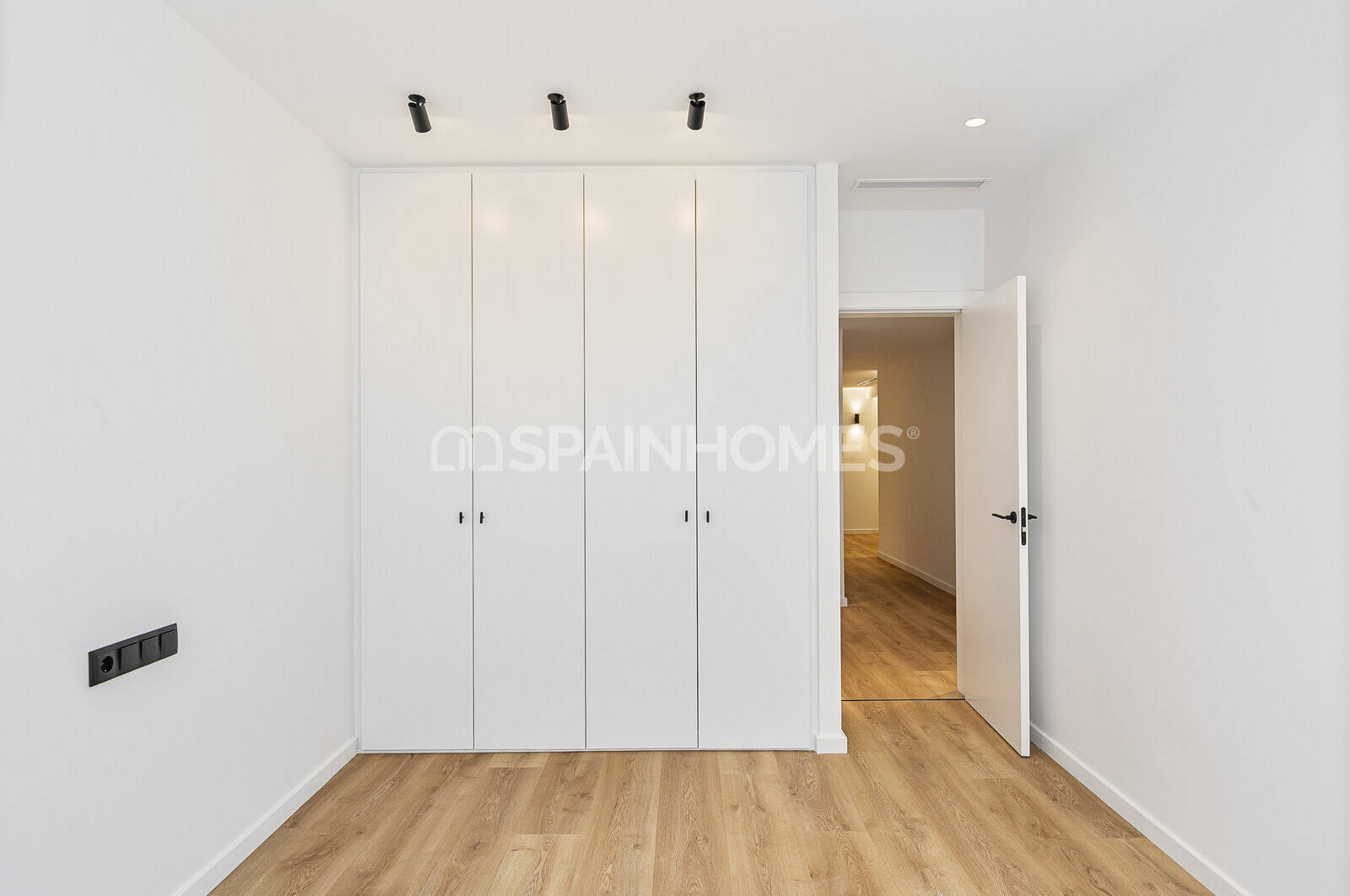 Dzīvoklis Barcelona, Spānijā 3 istabas, 140 m2 Nr. 140537