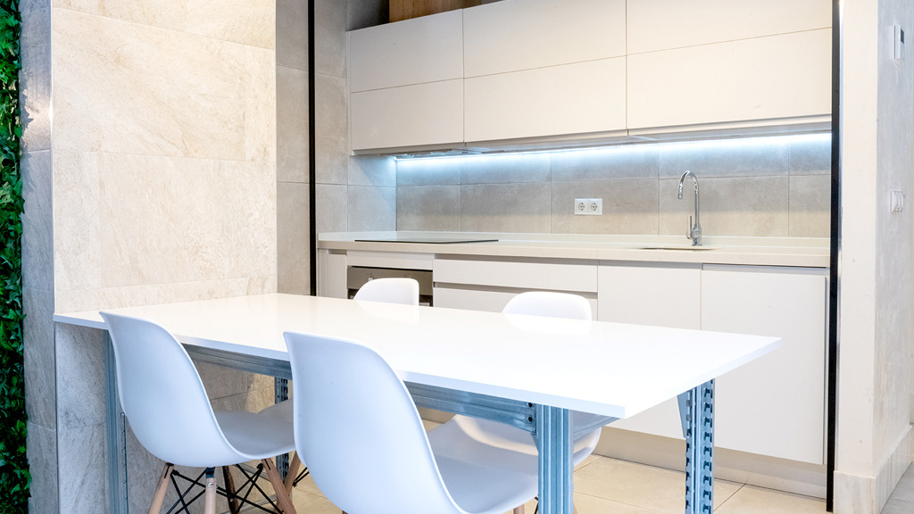 Apartament w Sevilla, Seville, Hiszpania 1 sypialnia, 54 mkw. nr 107103