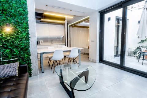 Dzīvoklis Sevilla, Seville, Spānijā 1 istaba, 54 m2 Nr. 107103