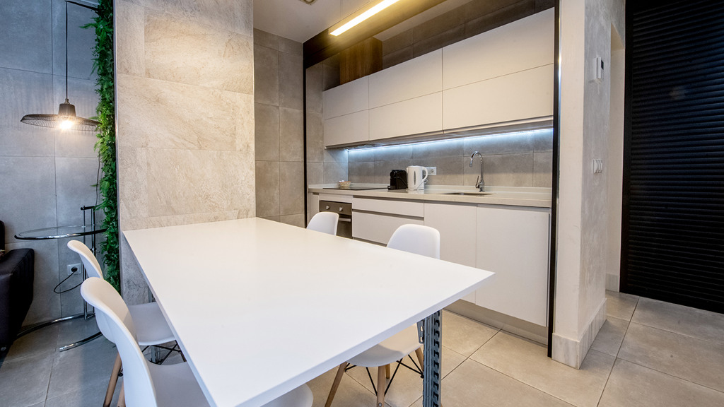 Apartament w Sevilla, Seville, Hiszpania 1 sypialnia, 54 mkw. nr 107103
