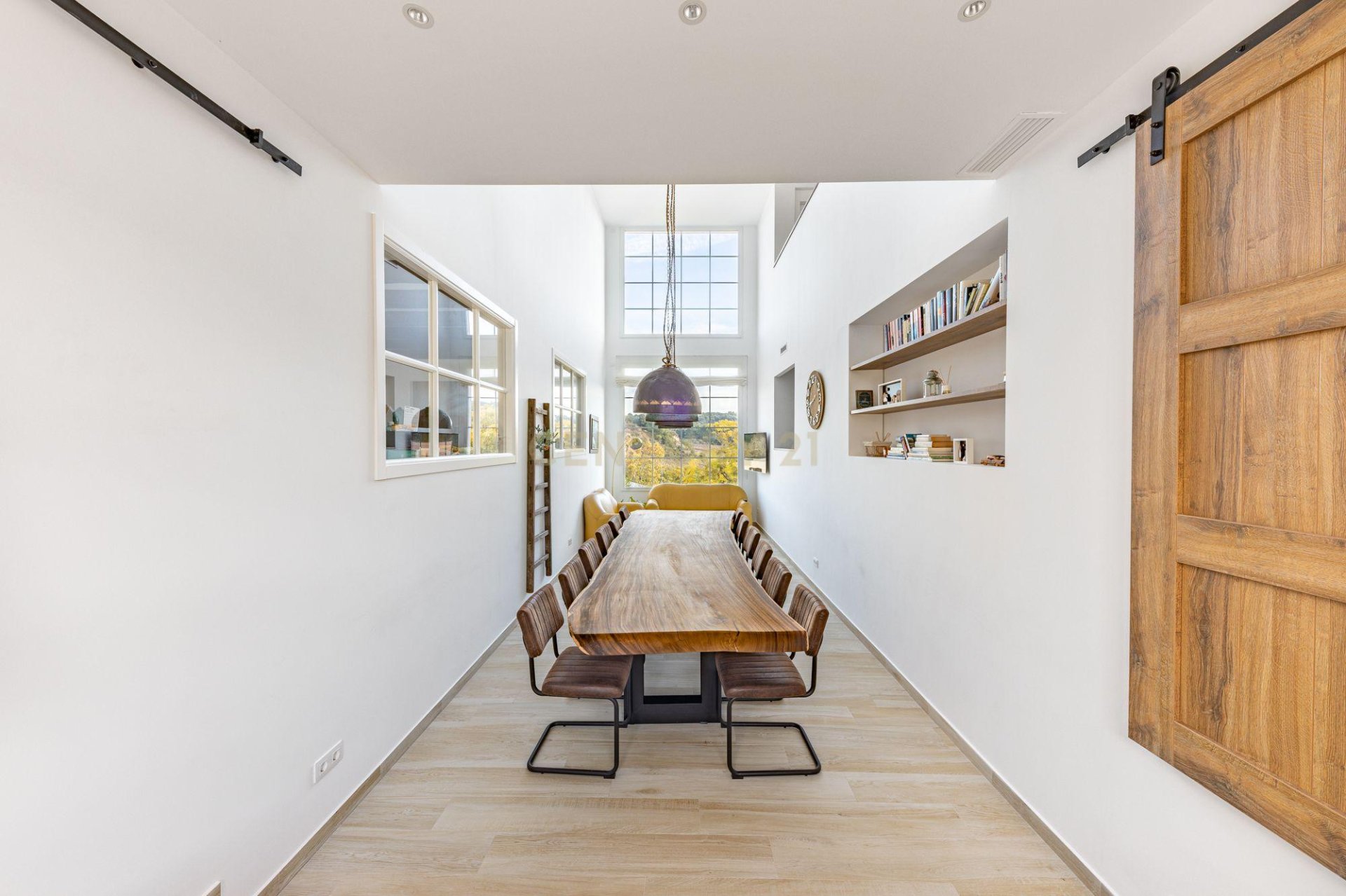House à Torrelavit, Barcelona, Espagne 6 chambres, 549 m2 No. 167028