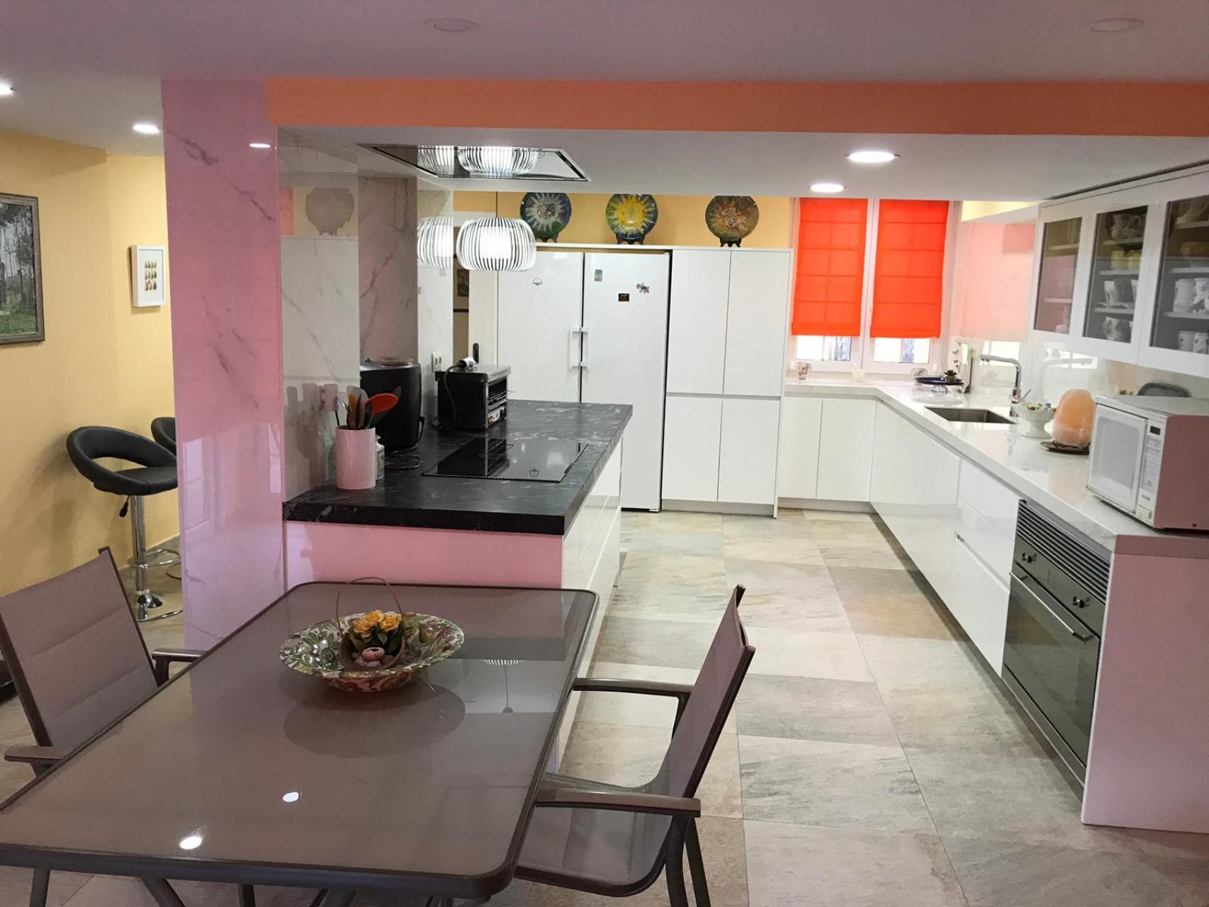 Вилла в Аликанте, Испания 6 спален, 545м2 №138509