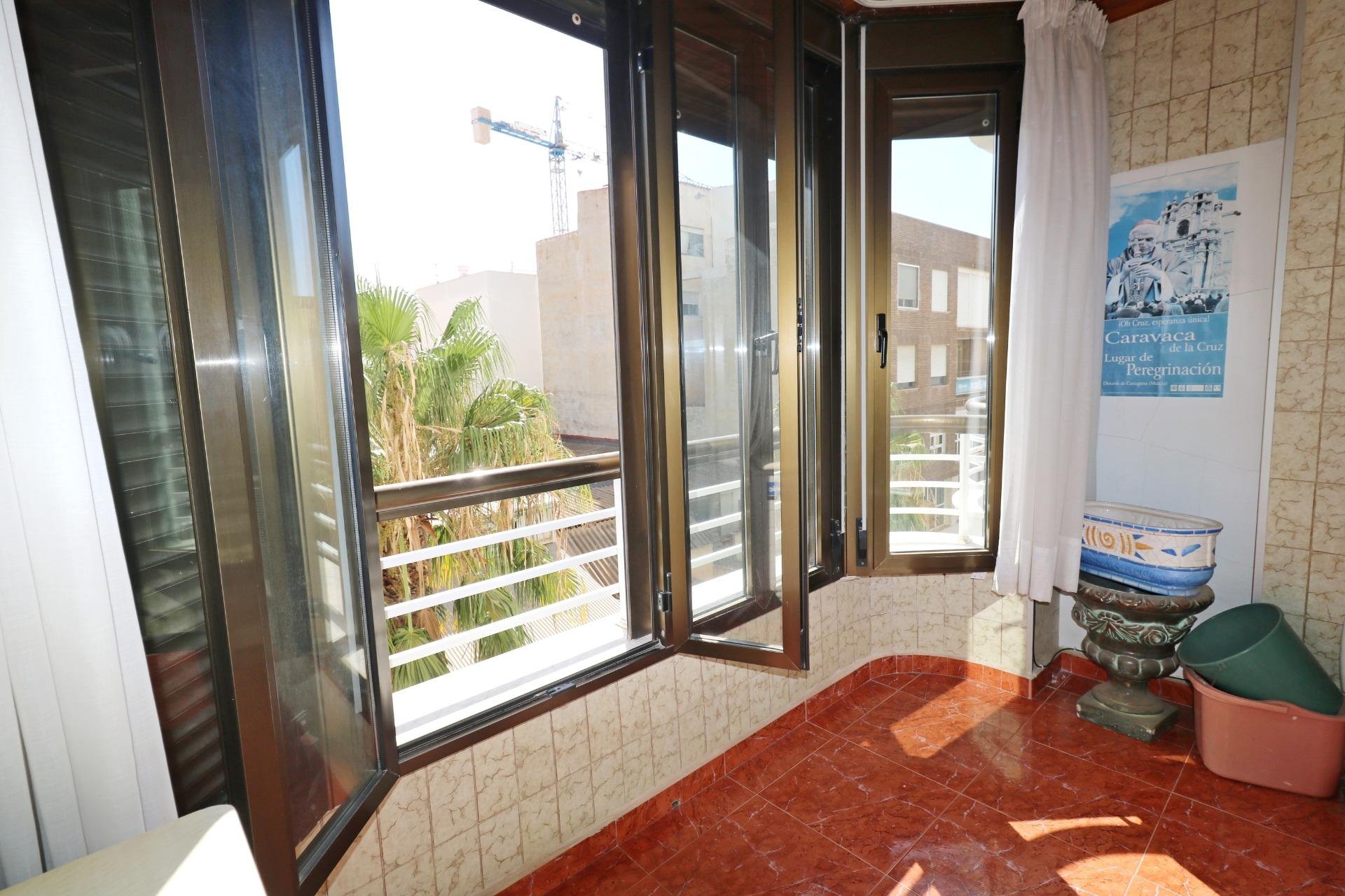 Huoneisto Torrevieja, Alicante, Espanja 3 makuuhuonetta, 97 m2 No. 195989