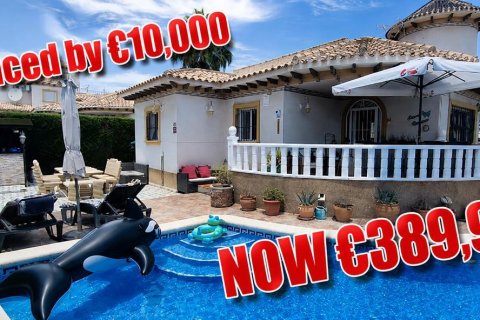 Villa in Villamartin, Alicante, Spain 4 bedrooms, 110 sq.m. No. 195993