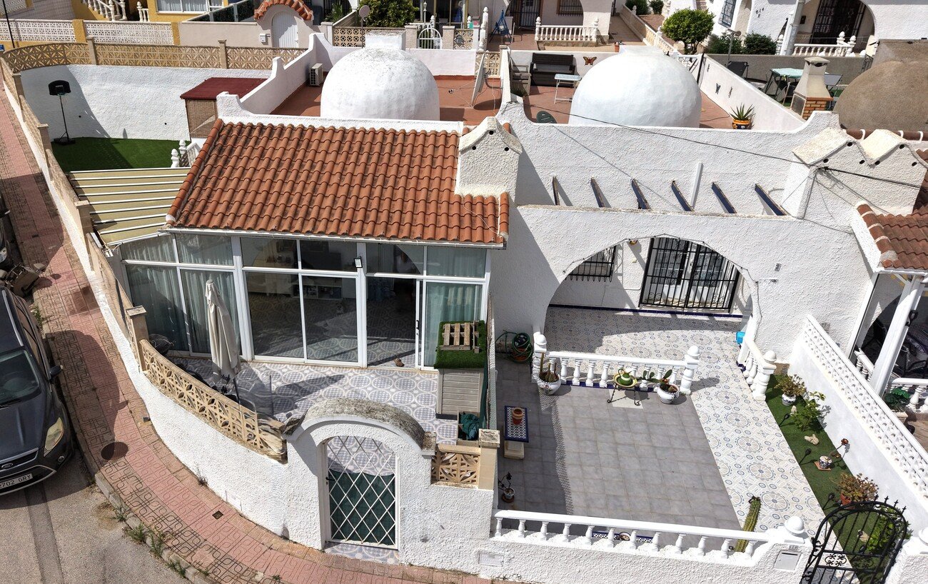 Bungalow in Villamartin, Alicante, Spanien 2 Schlafzimmer, 70 m2 Nr. 195992