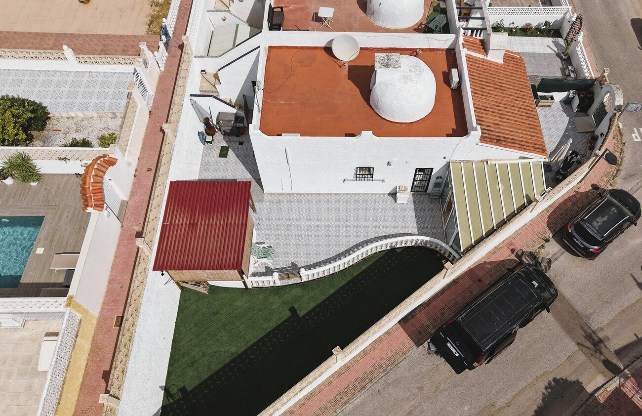 Bungalow in Villamartin, Alicante, Spanien 2 Schlafzimmer, 70 m2 Nr. 195992