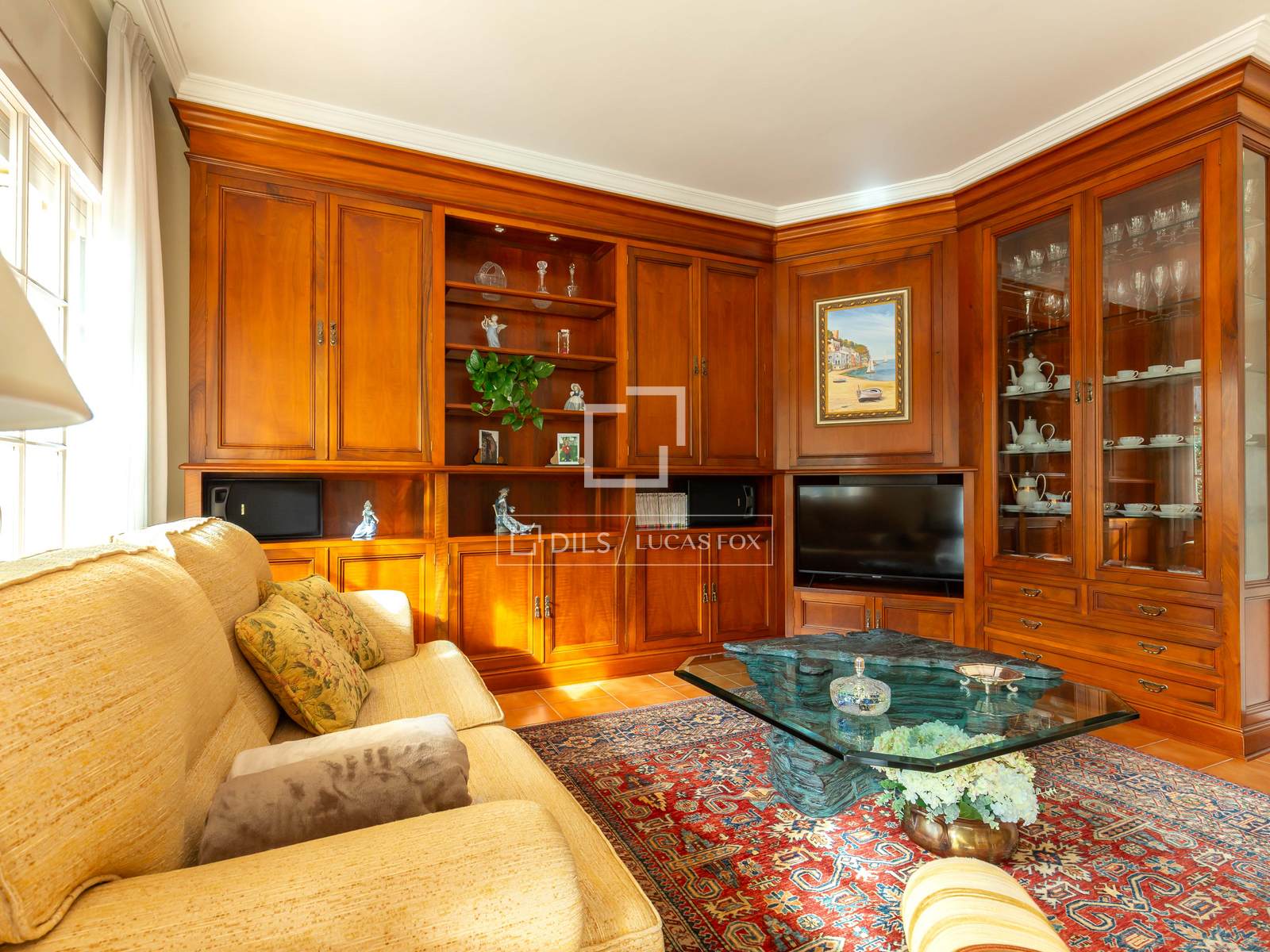 Villa en Sant Just Desvern, Barcelona, España 6 dormitorios, 240 m2 No. 150425