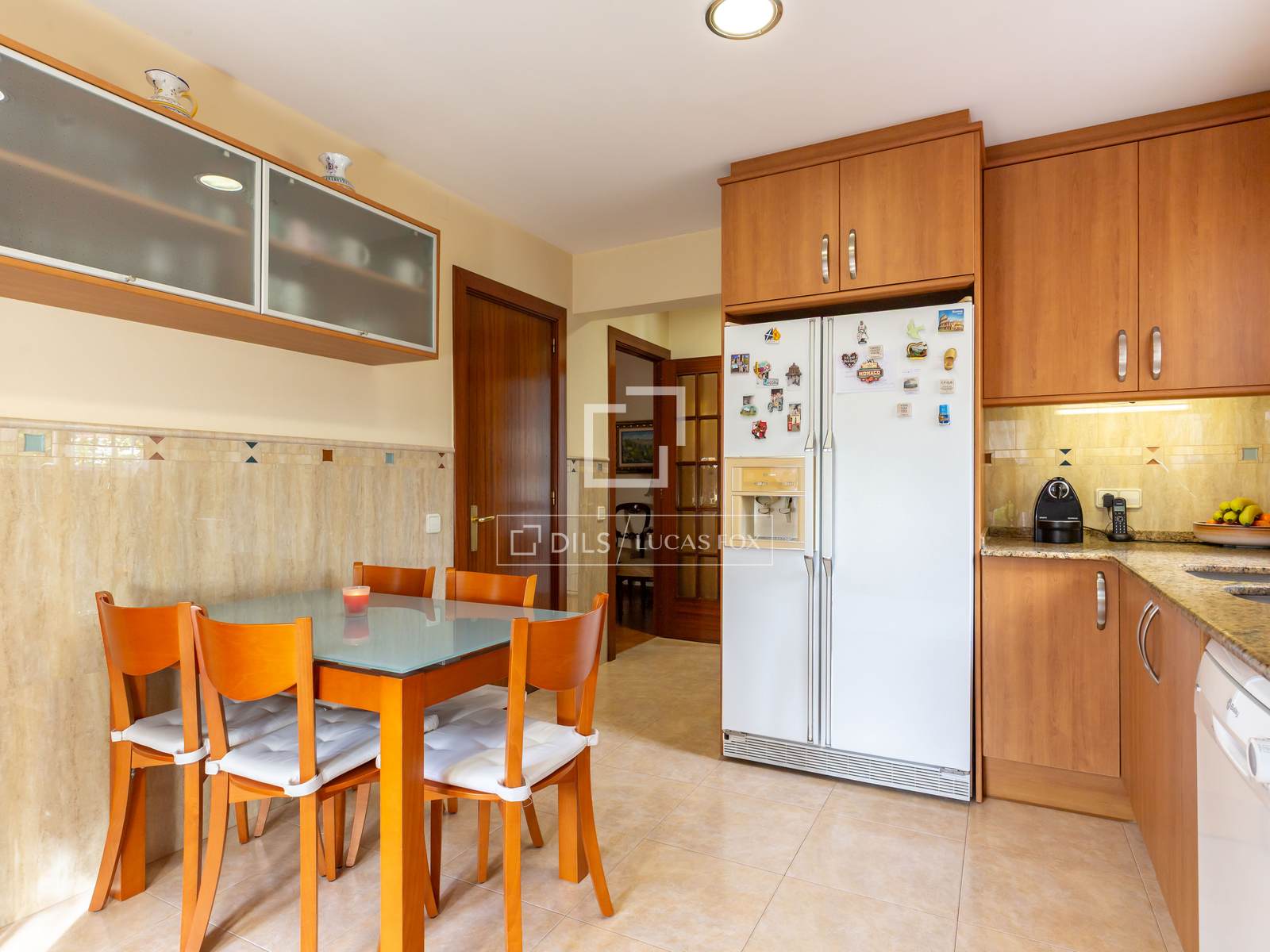 Villa en Sant Just Desvern, Barcelona, España 6 dormitorios, 240 m2 No. 150425