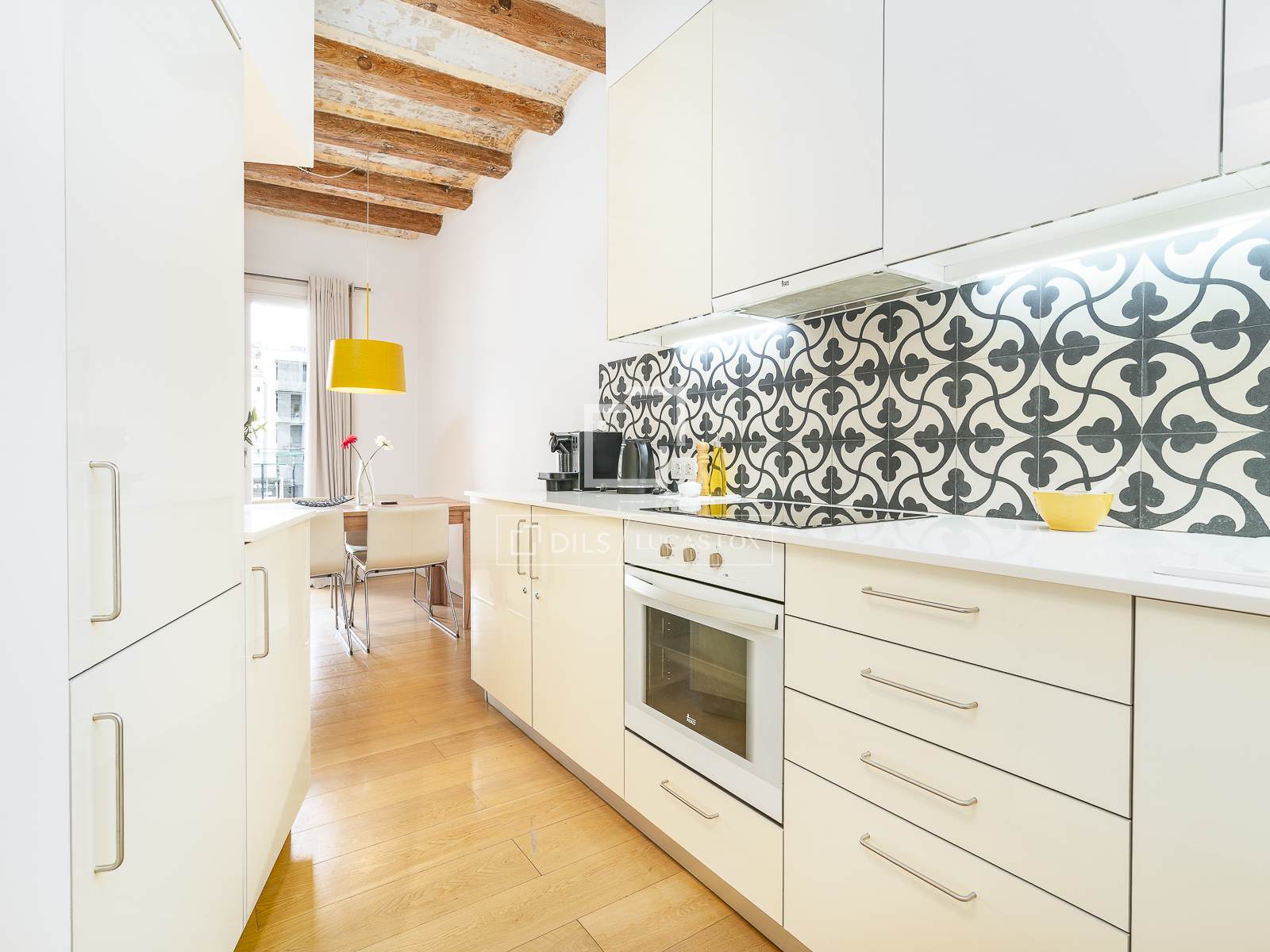 Huoneisto Barcelona, Espanja 1 makuuhuone, 53 m2 No. 150422
