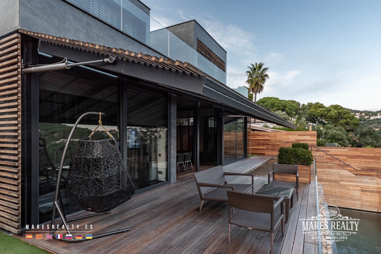 Villa a Lloret de Mar, Girona, Spagna 6 camere da letto, 561 mq. N° 94173