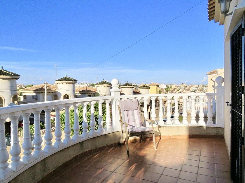 Villa à Villamartin, Alicante, Espagne 3 chambres, 124 m2 No. 111488