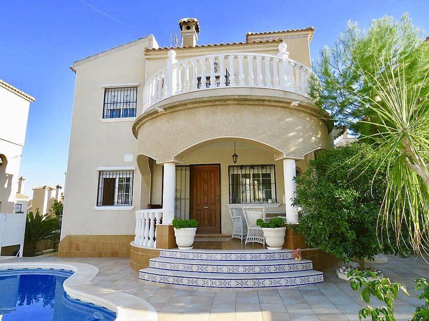 Villa à Villamartin, Alicante, Espagne 3 chambres, 124 m2 No. 111488