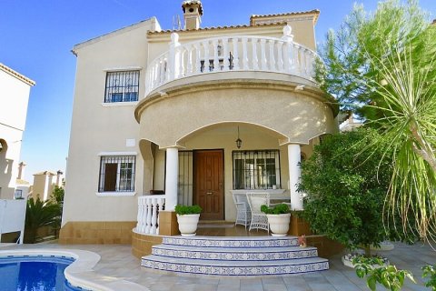 Villa in Villamartin, Alicante, Spanien 3 Schlafzimmer, 124 m2 Nr. 111488
