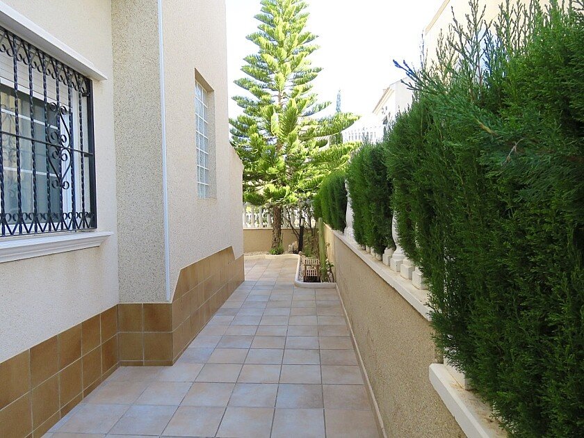 Villa à Villamartin, Alicante, Espagne 3 chambres, 124 m2 No. 111488