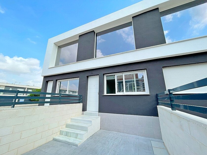 Rindu māja Gran Alacant, Alicante, Spānijā 2 istabas, 75 m2 Nr. 111492