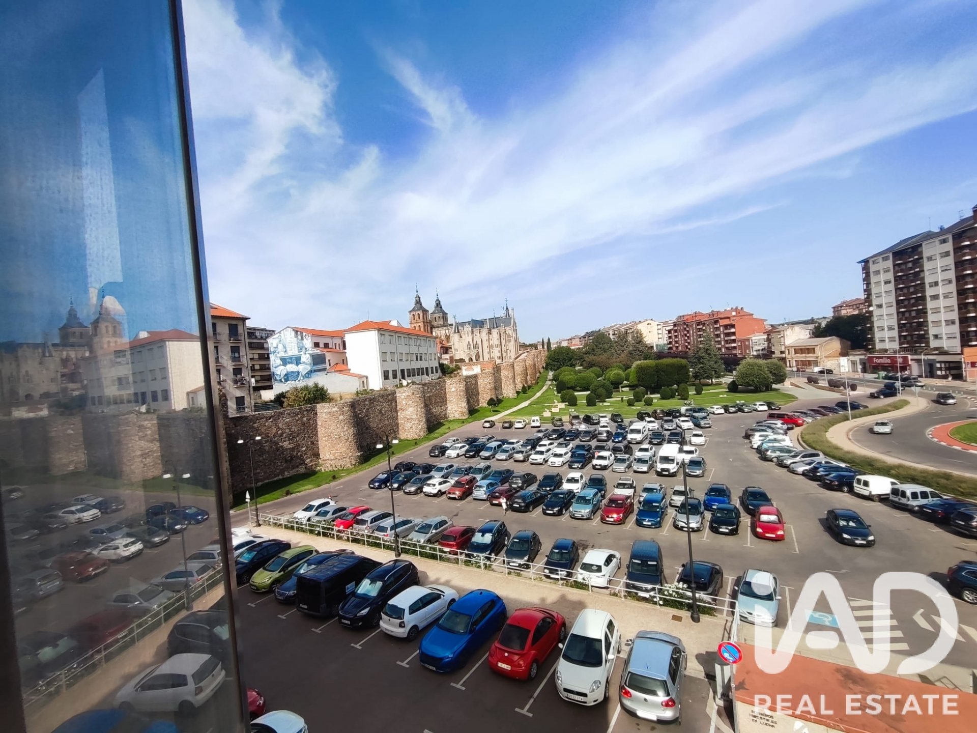 Paritalo Astorga, Leon, Espanja 3 makuuhuonetta, 192 m2 No. 195837