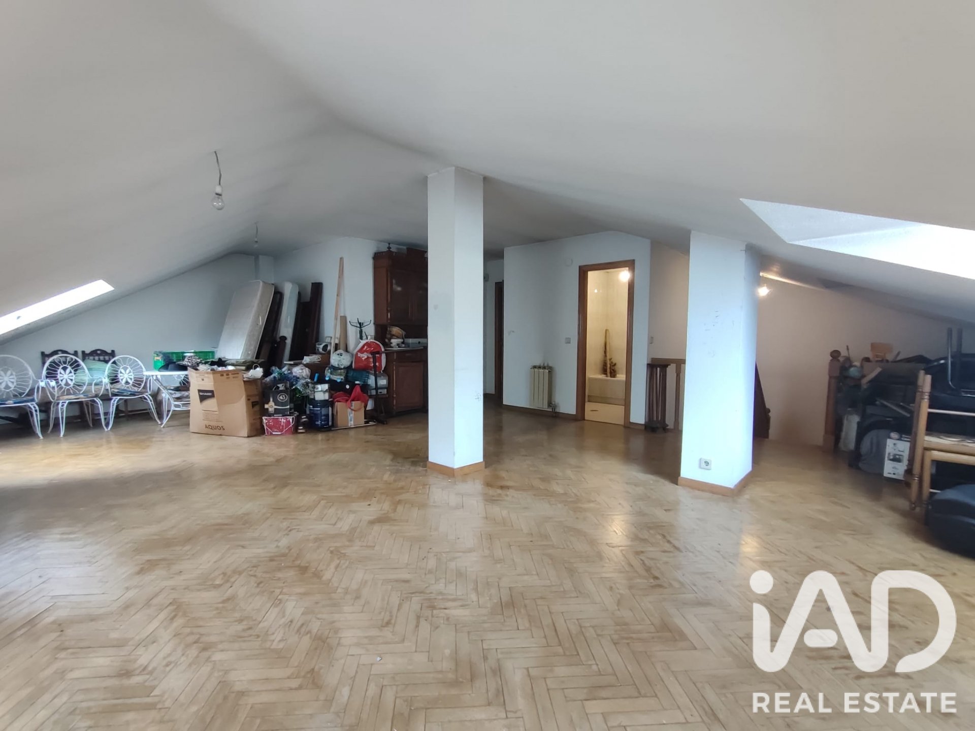 Paritalo Astorga, Leon, Espanja 3 makuuhuonetta, 192 m2 No. 195837