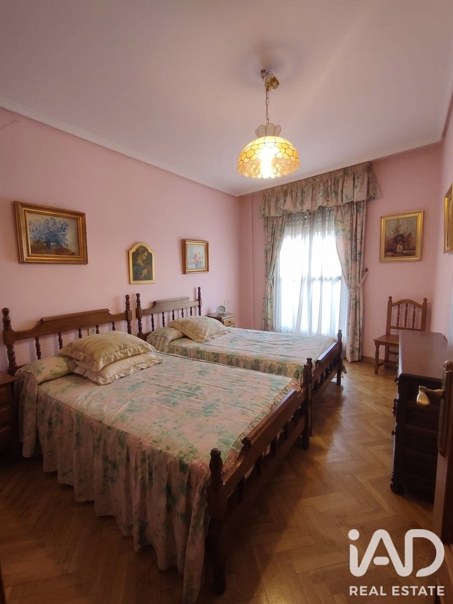 Paritalo Astorga, Leon, Espanja 3 makuuhuonetta, 192 m2 No. 195837