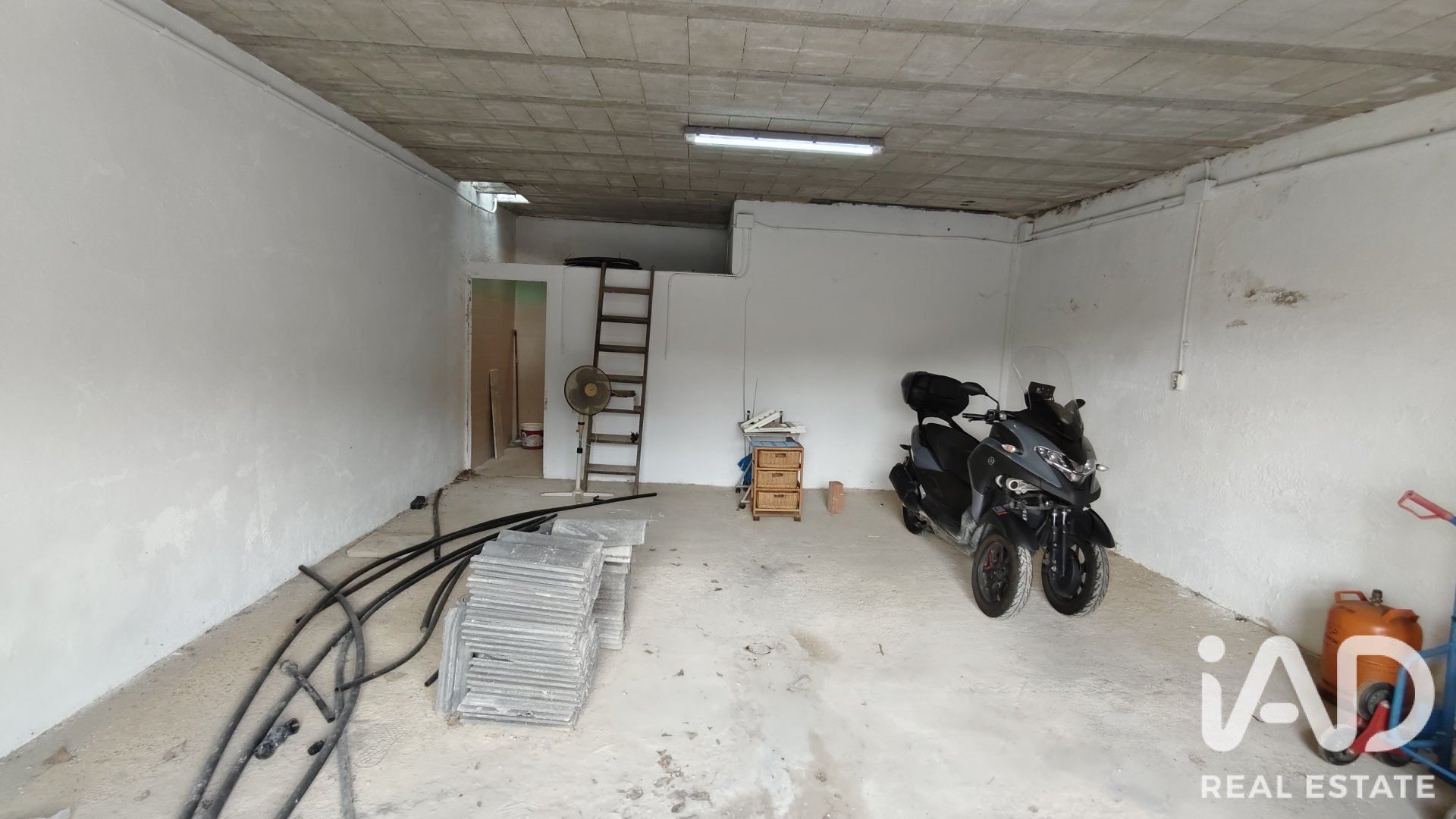 Talo Dosrius, Barcelona, Espanja 5 makuuhuonetta, 182 m2 No. 195842