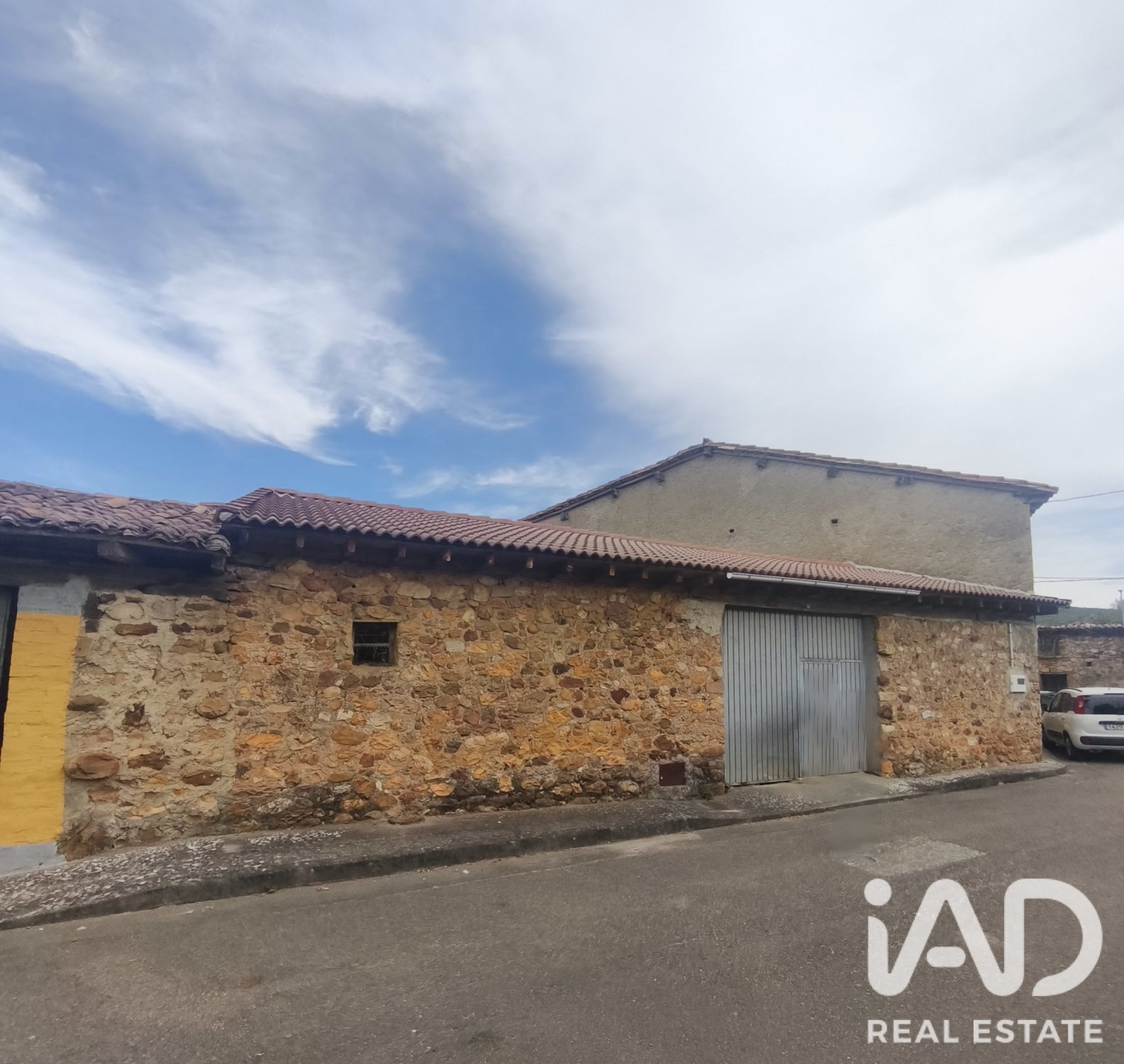 Liikekiinteistö Vegaquemada, Leon, Espanja 146 m2 No. 195838