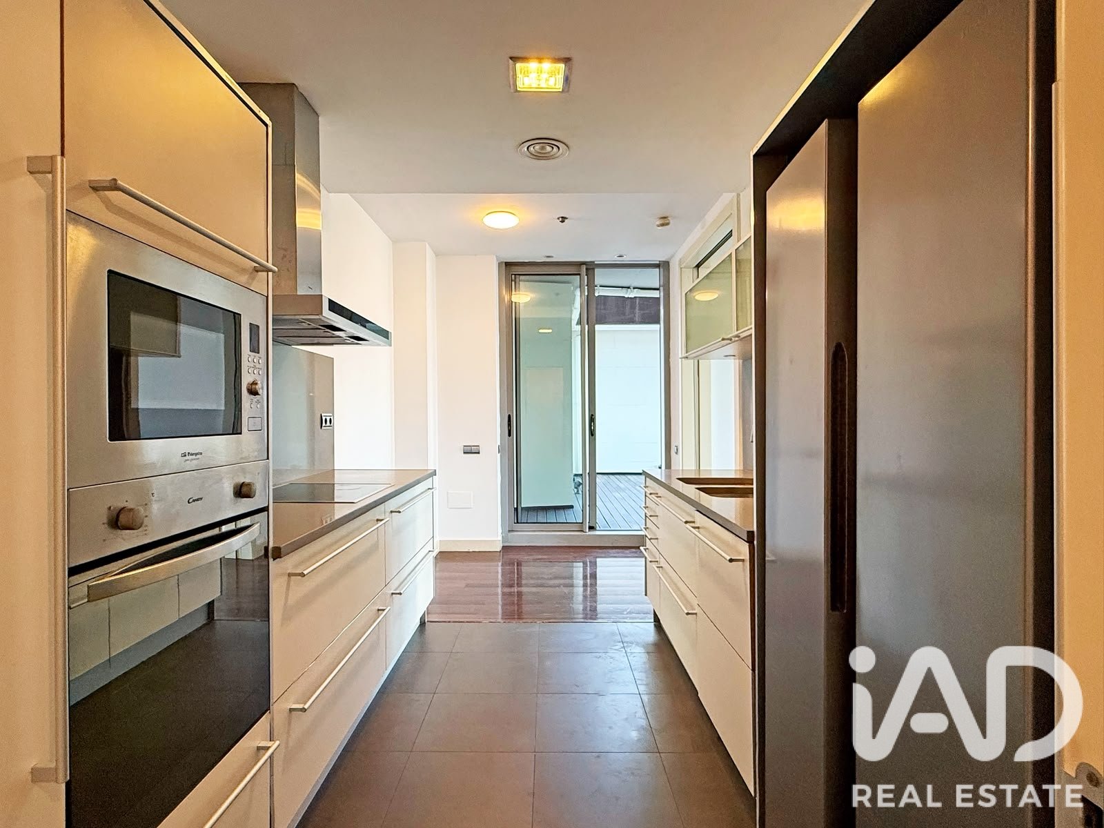 Apartment à Barcelona, Espagne 4 chambres, 170 m2 No. 196577
