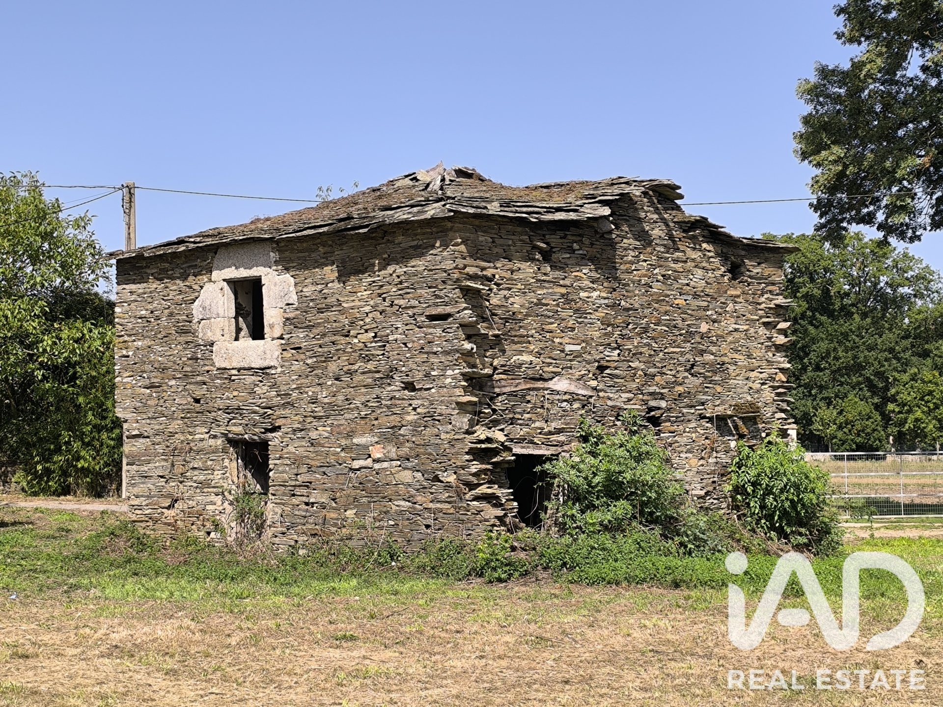 Дом в Оутейро де Рей, Луго, Испания 8 спален, 467м2 №196575