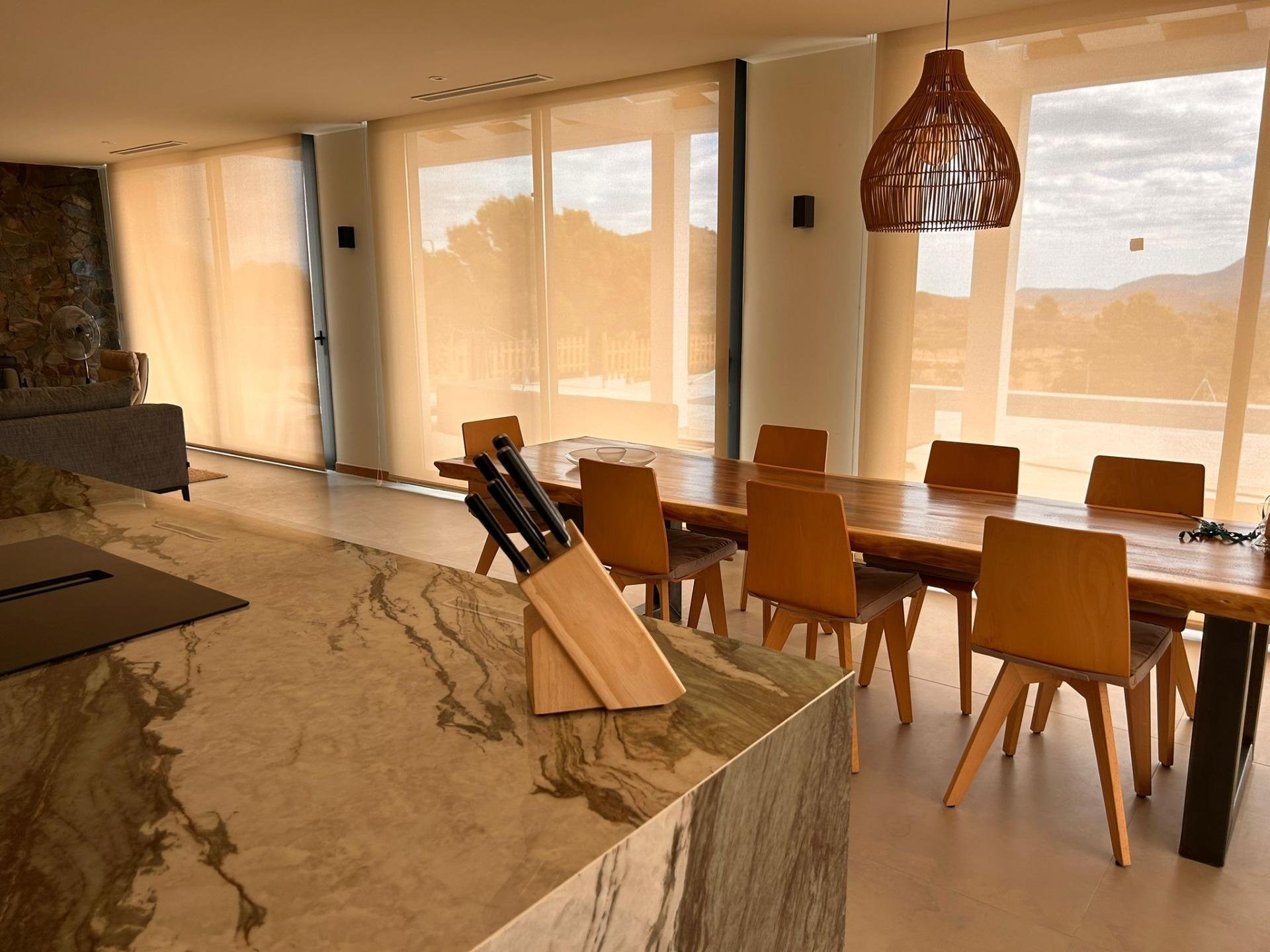 Villa in Pinoso, Alicante, Spain 4 bedrooms, 283 sq.m. No. 193401