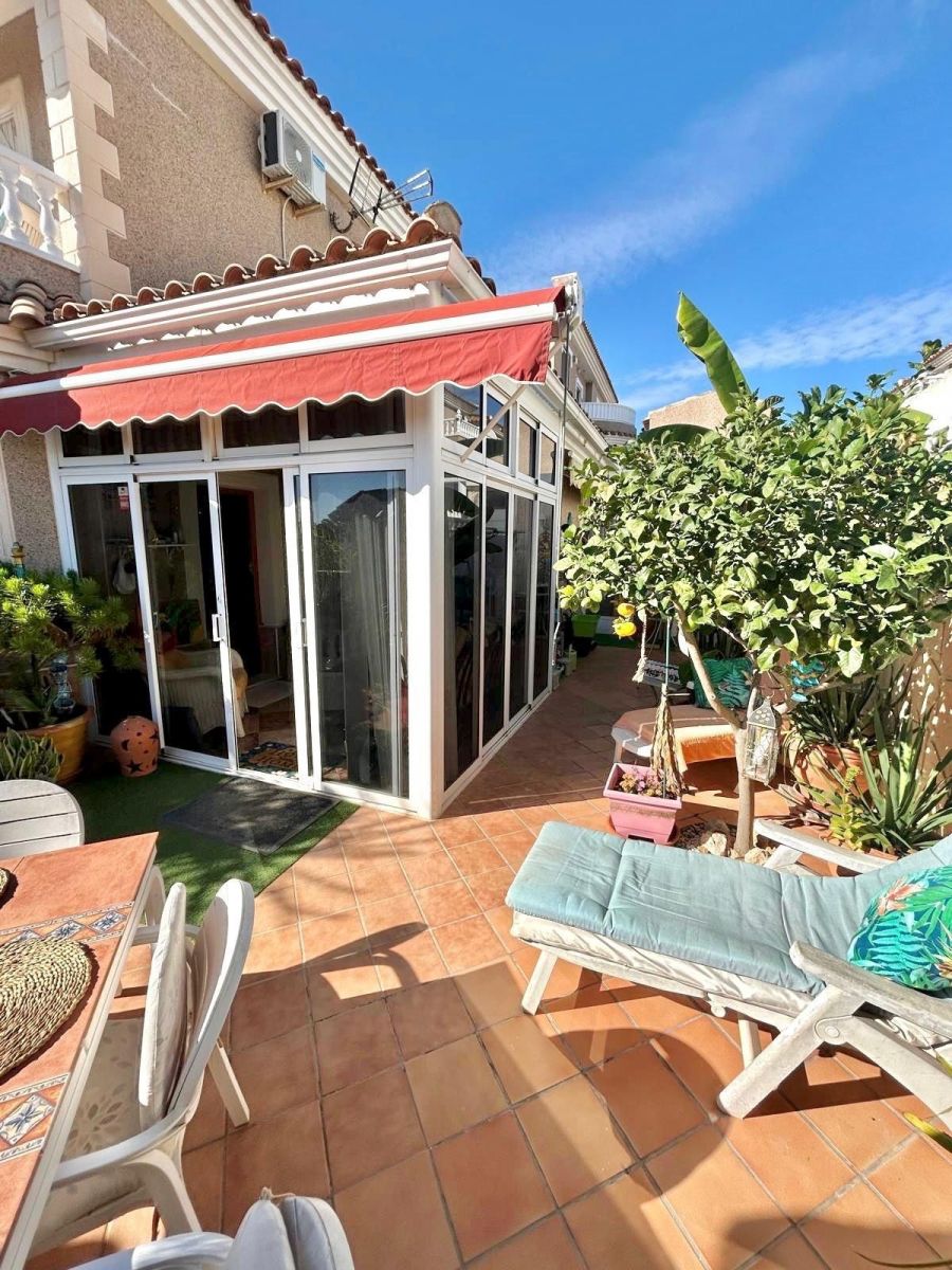 Huvila Torrevieja, Alicante, Espanja 2 makuuhuonetta, 115 m2 No. 193570