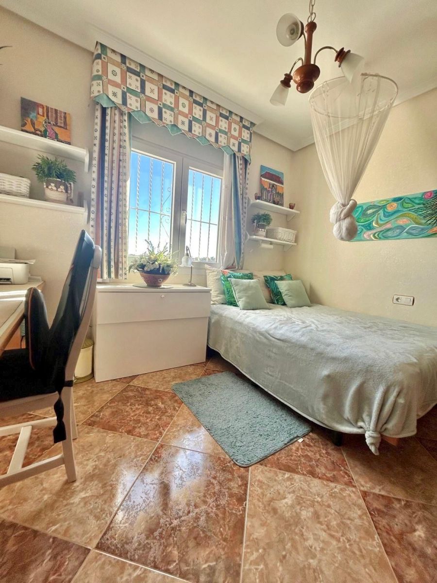 Huvila Torrevieja, Alicante, Espanja 2 makuuhuonetta, 115 m2 No. 193570